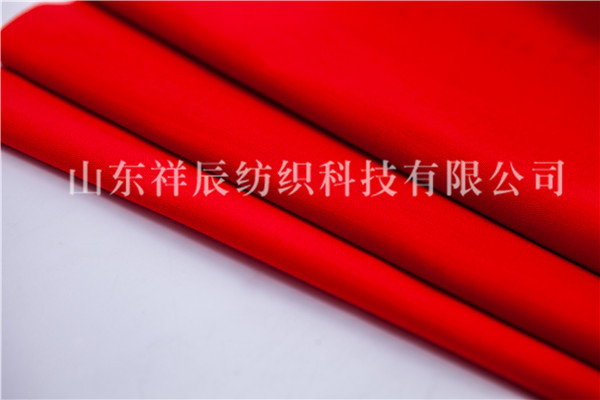 红色格子布