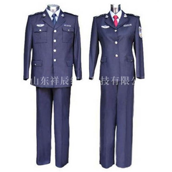 制服